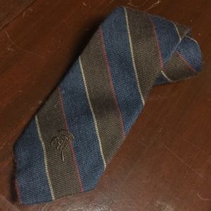 Woven wool tie